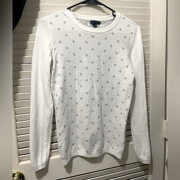 Tommy Hilfiger Womens Large Cream w/Gray Polka Dot Long Sleeve Sweater EUC - Picture 3 of 7